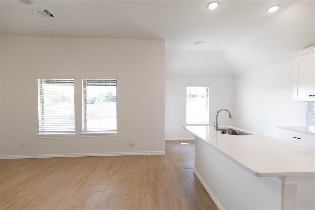 10340 Sw 56th Street Property Photo 3