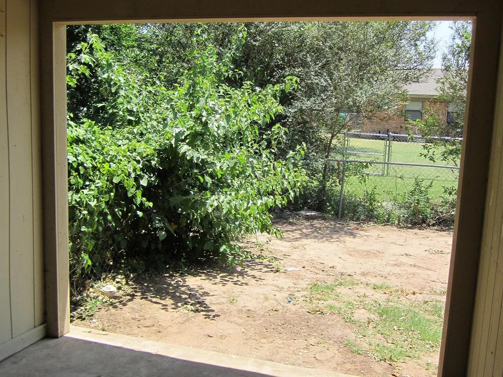 820 Russell Circle Property Photo 20