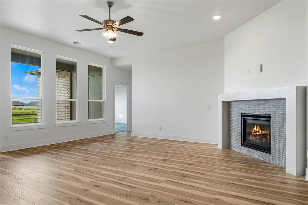 1408 Sw 160th Street Property Photo 5