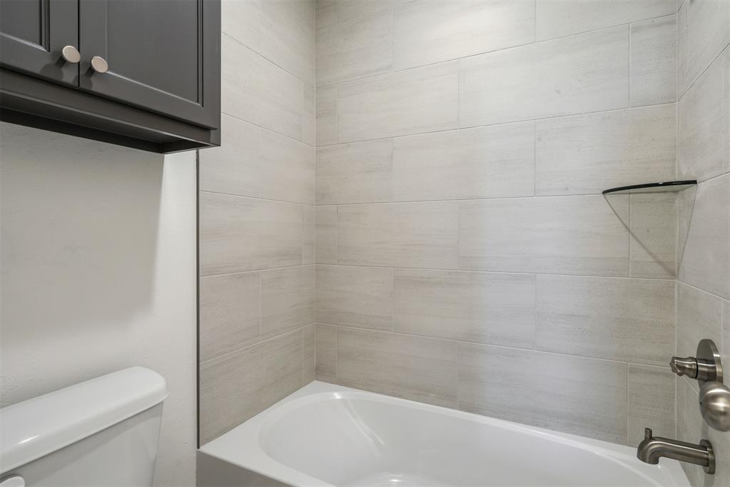 1408 Sw 160th Street Property Photo 26
