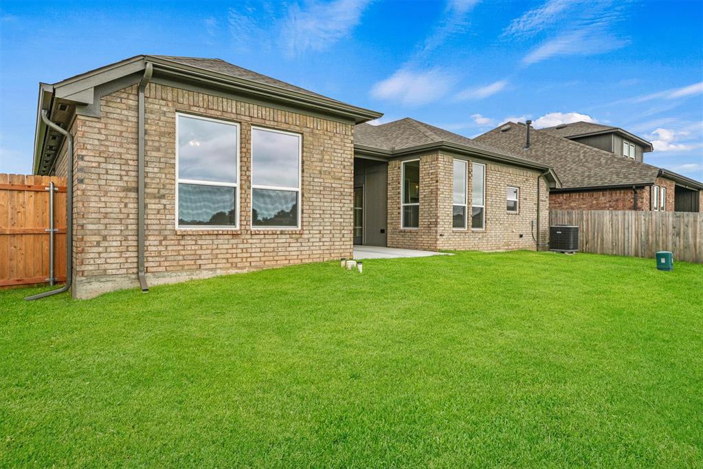 1408 Sw 160th Street Property Photo 43