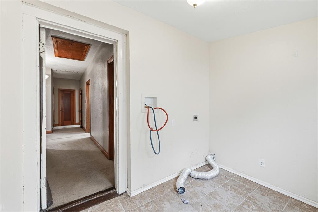 800 S Bickford Avenue Property Photo 13
