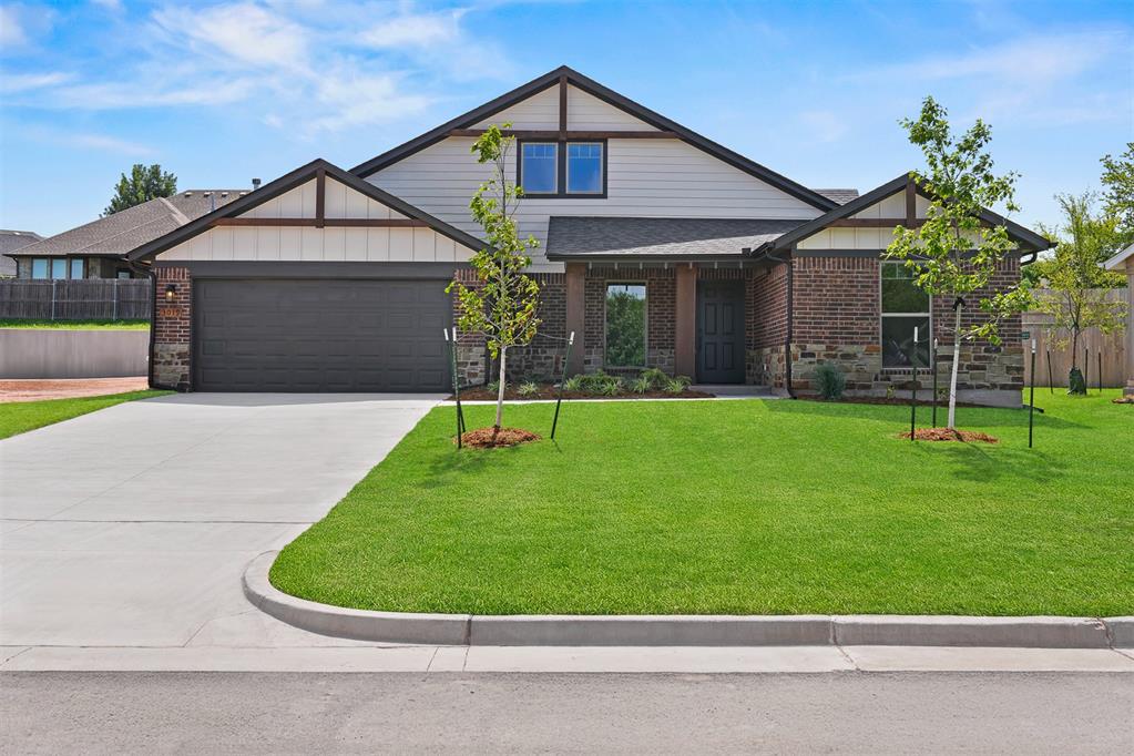 3019 James Way Property Photo 1