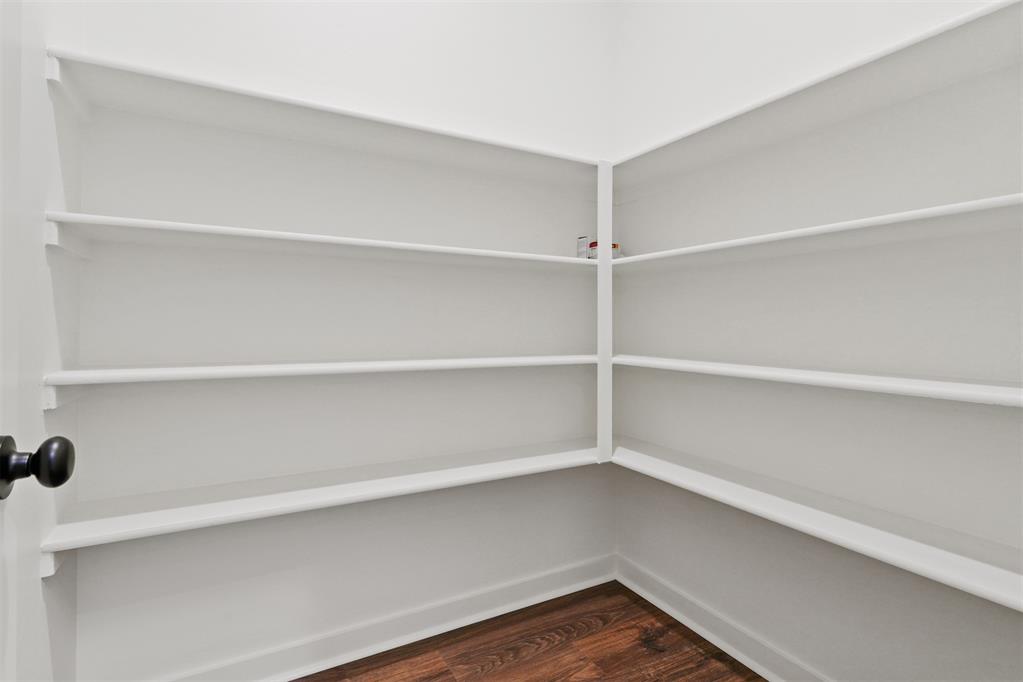 3019 James Way Property Photo 19