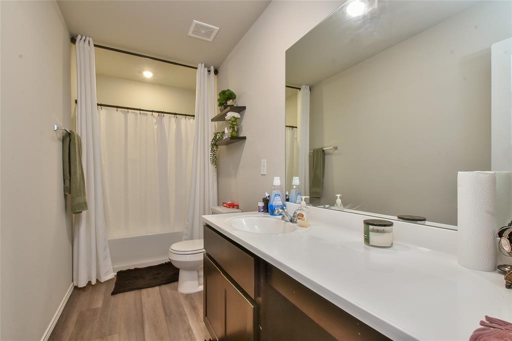 1316 Chuck Wagon Drive Property Photo 14