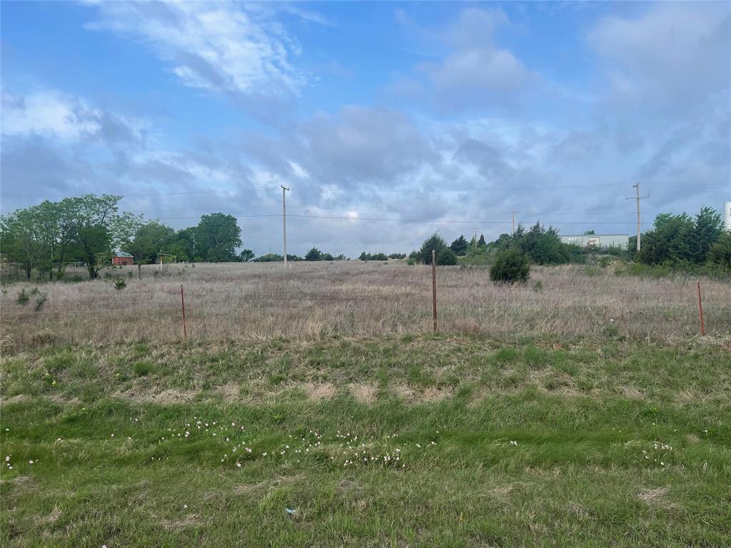 0000 S Highway 81 Property Photo 4