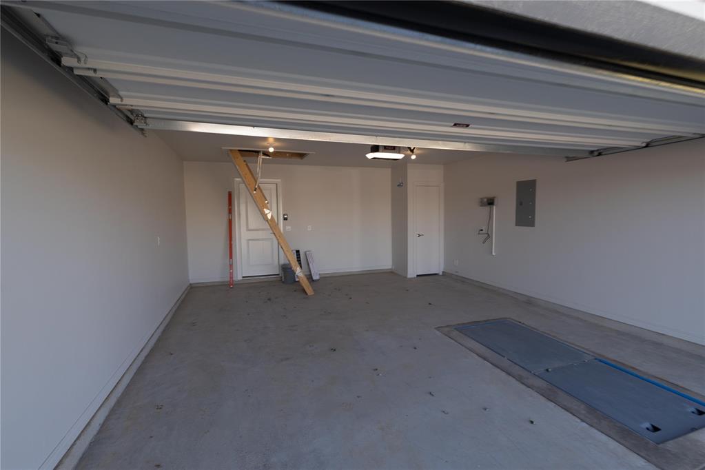 805 Nimblewill Lane Property Photo 27
