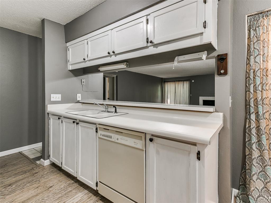 801 Cardinal Creek Boulevard C Property Photo 10