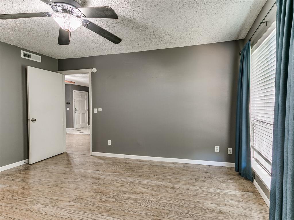 801 Cardinal Creek Boulevard C Property Photo 15