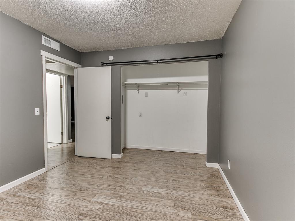 801 Cardinal Creek Boulevard C Property Photo 23