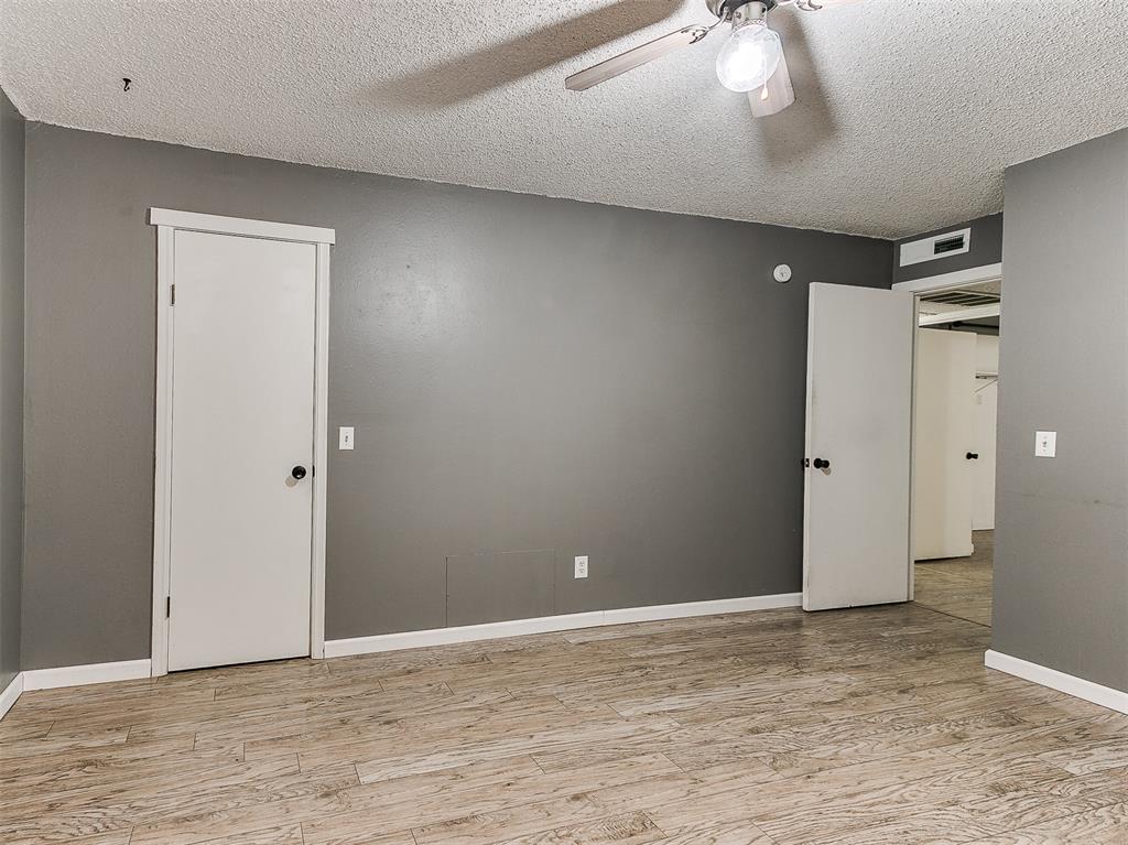801 Cardinal Creek Boulevard C Property Photo 27
