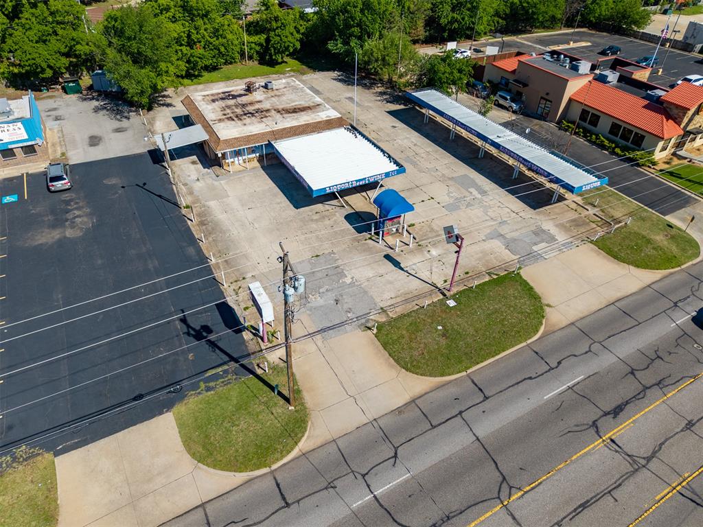 400 S Air Depot Boulevard Property Photo 6