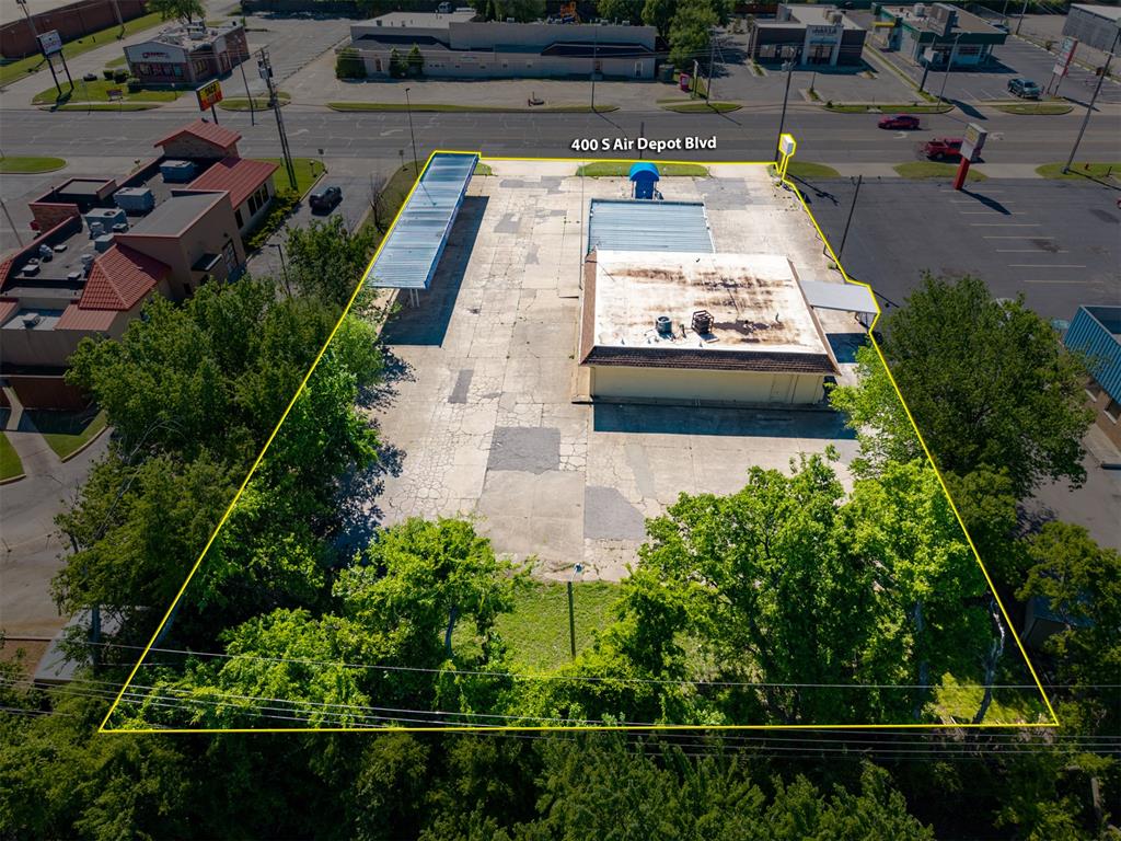 400 S Air Depot Boulevard Property Photo 8