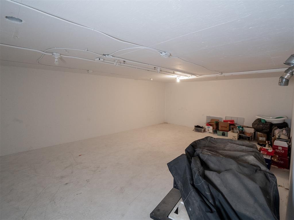 400 S Air Depot Boulevard Property Photo 39