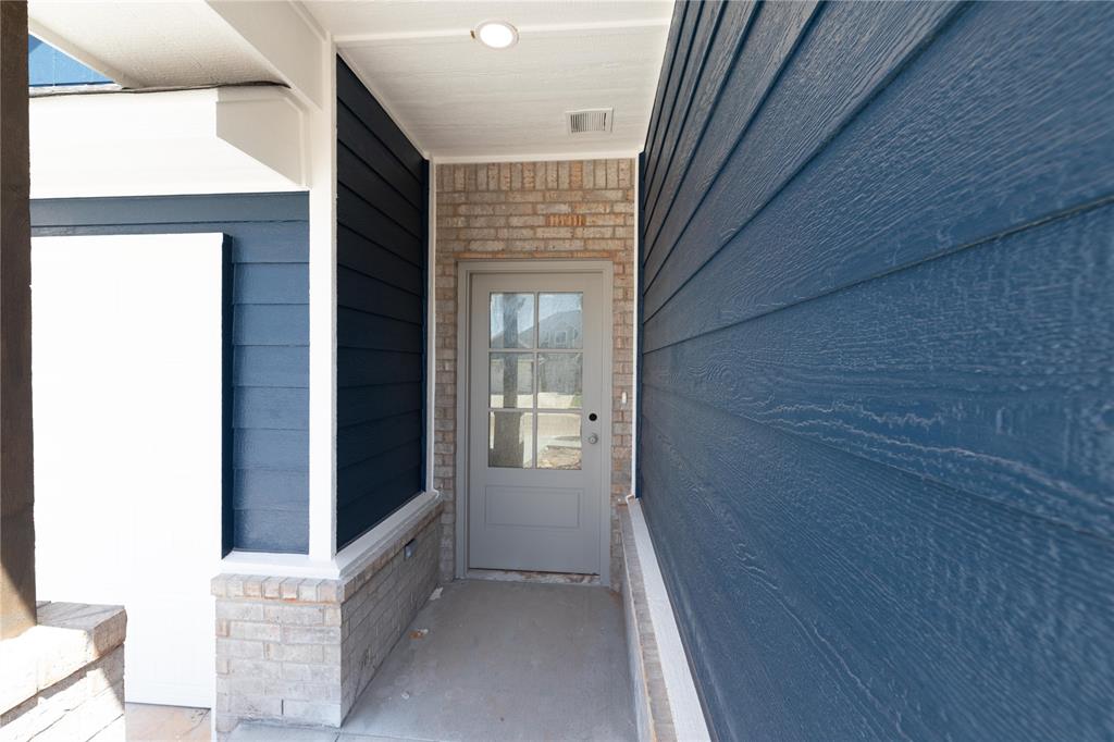 15400 Bedford Road Property Photo 2