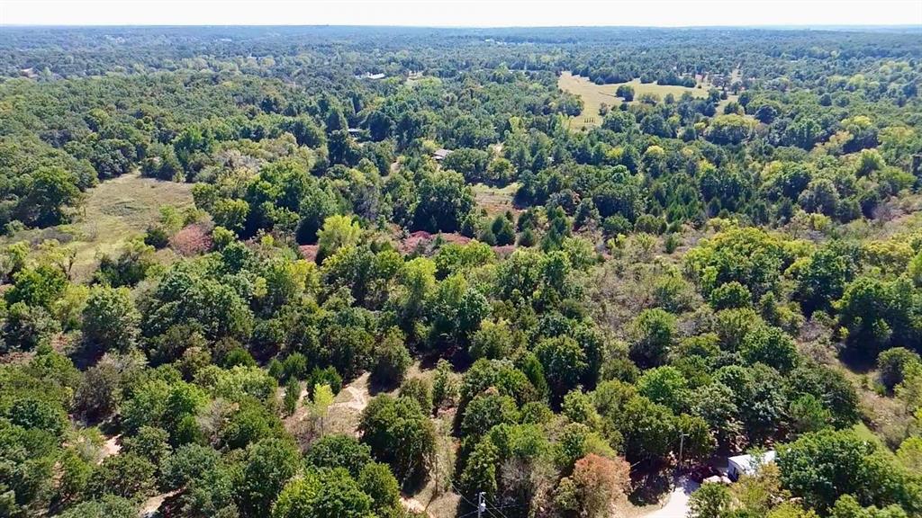 7801 142nd Street Property Photo 2