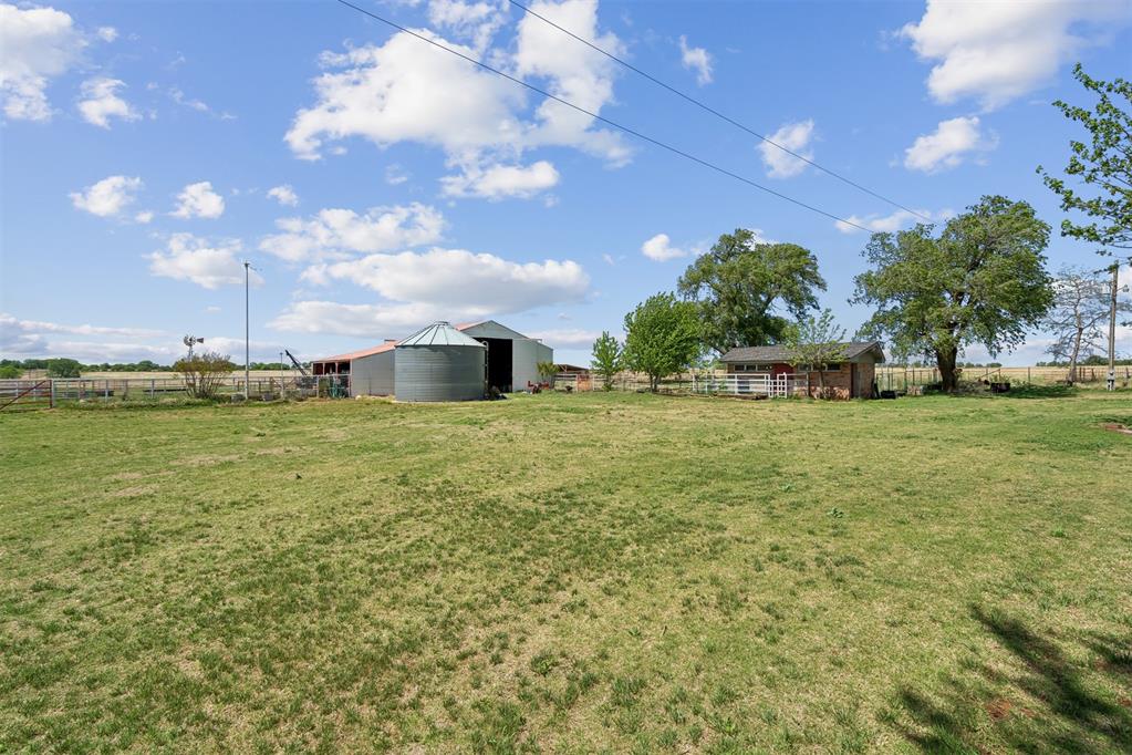 21749 E 1150 Road Property Photo 46