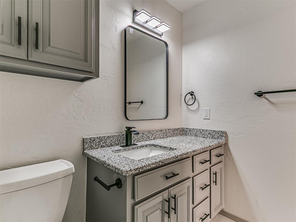 705 Nw 143rd Street Property Photo 32
