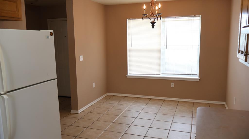 847 Rambling Oaks Property Photo 3