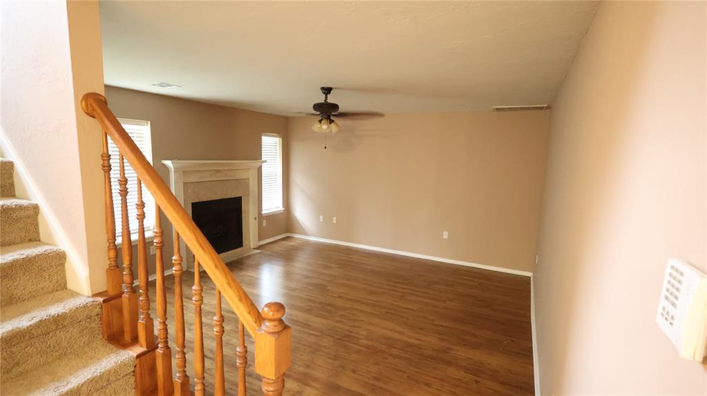 847 Rambling Oaks Property Photo 6