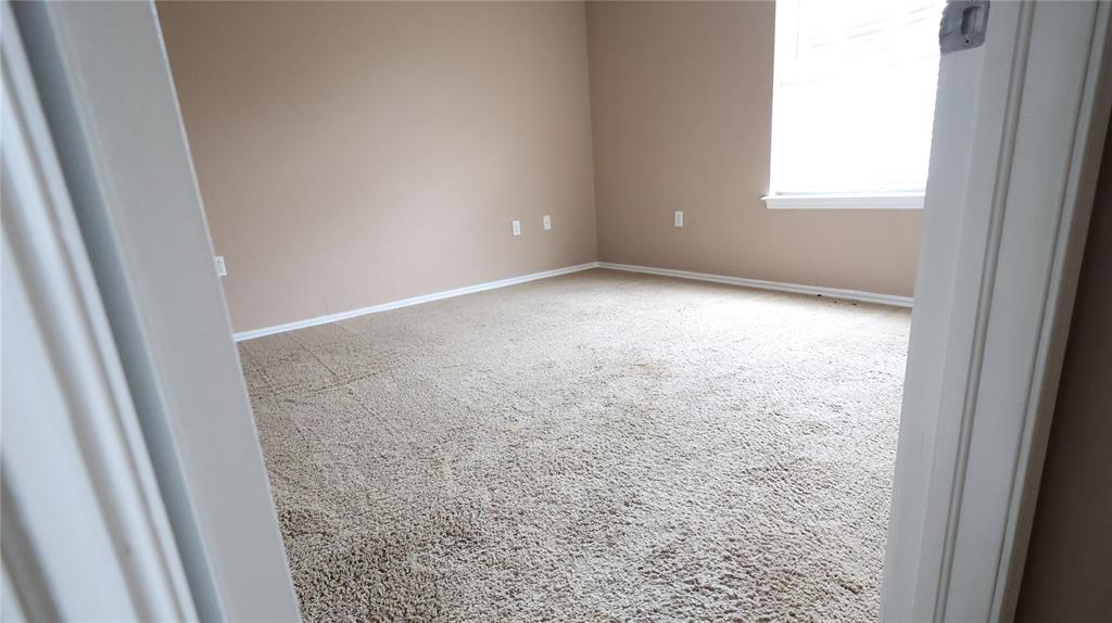 847 Rambling Oaks Property Photo 15