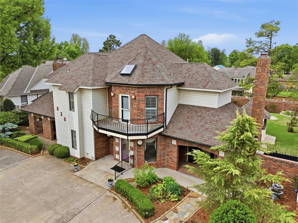 8204 Brownsville Lane Property Photo 49