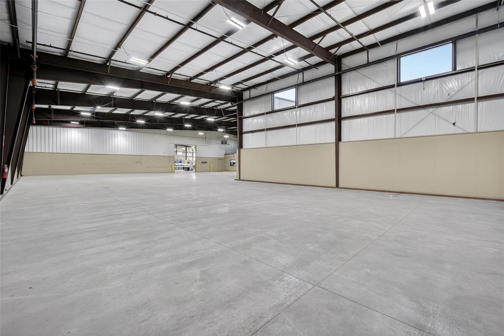 2451 Van Buren Street Property Photo 11