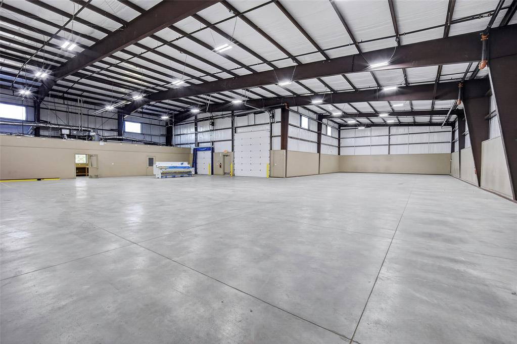 2451 Van Buren Street Property Photo 13