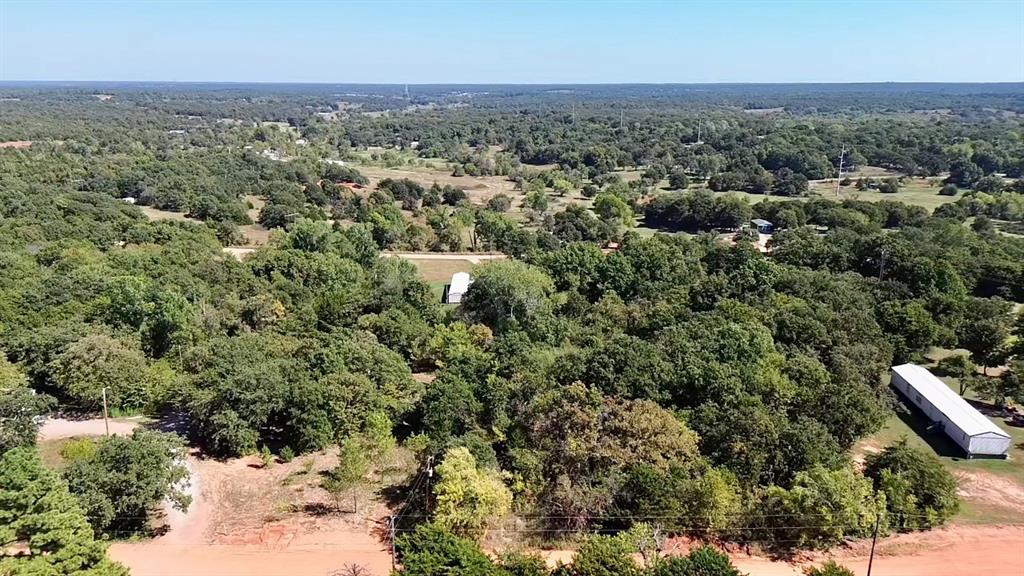 7531 142nd Street Property Photo 2