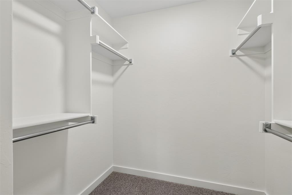 3918 Eureka Drive Property Photo 24