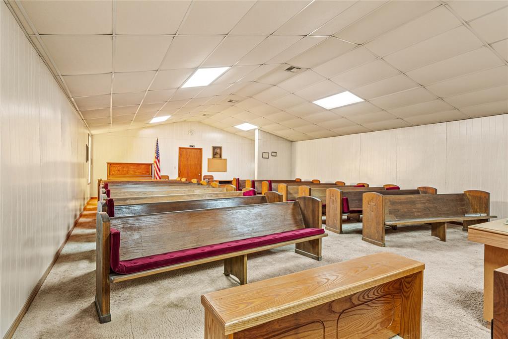 602 D Street Property Photo 15