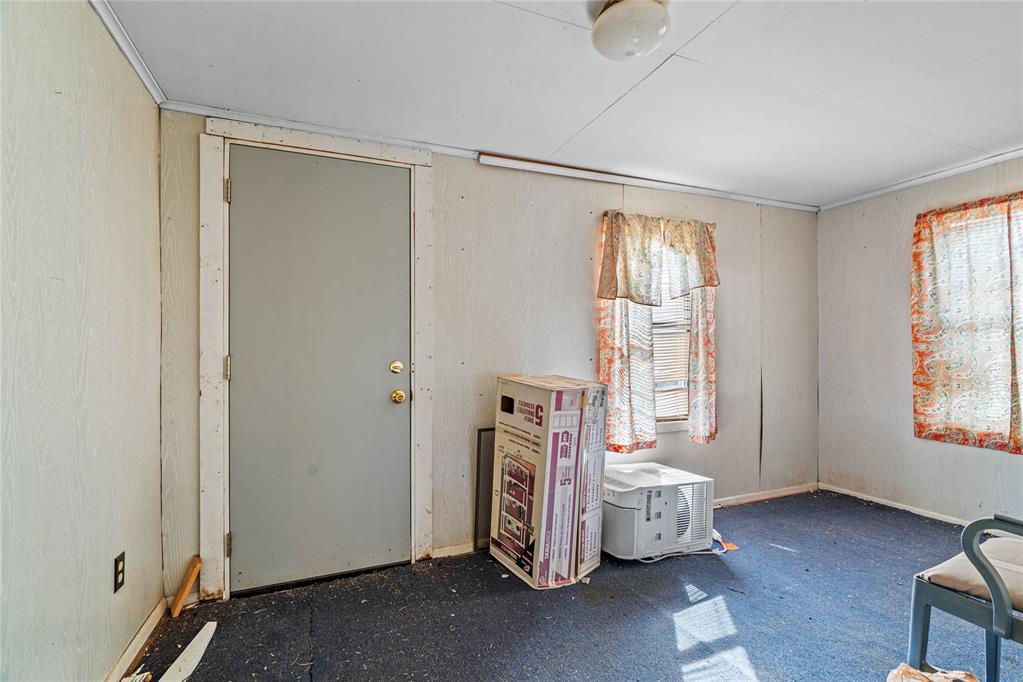 602 D Street Property Photo 34