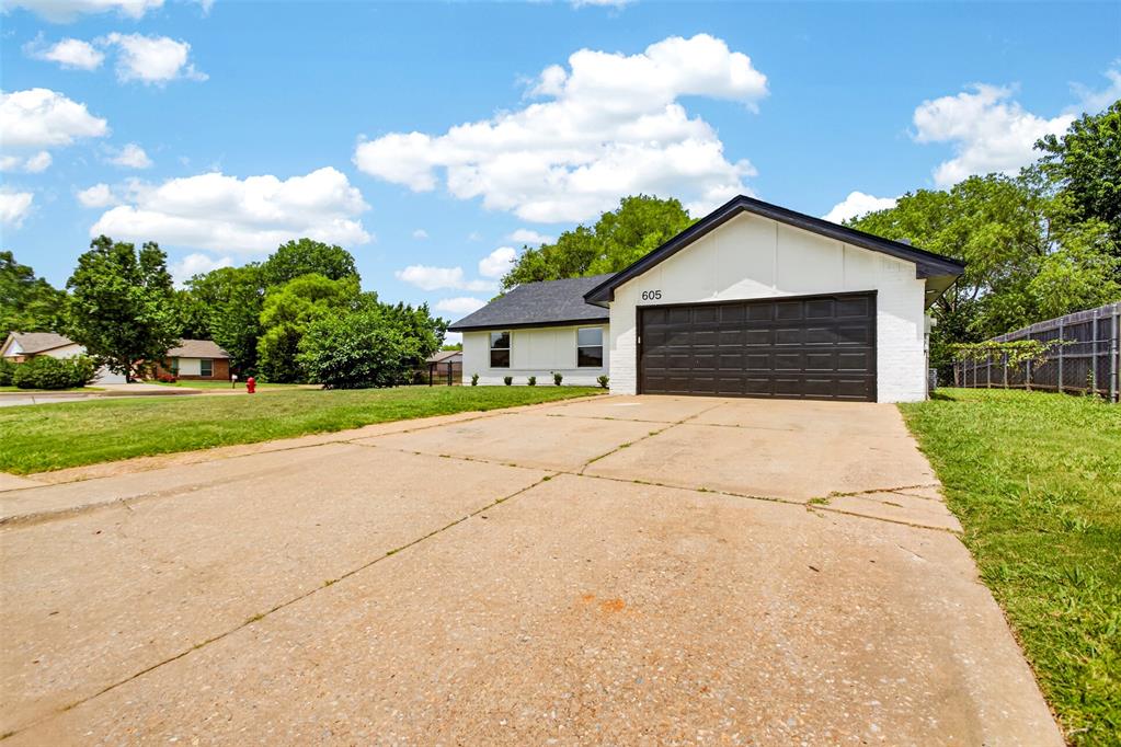 605 Cinnamon Drive Property Photo 34