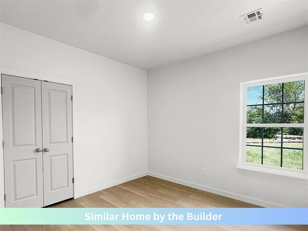 1403 Sw Bishop Avenue Property Photo 3