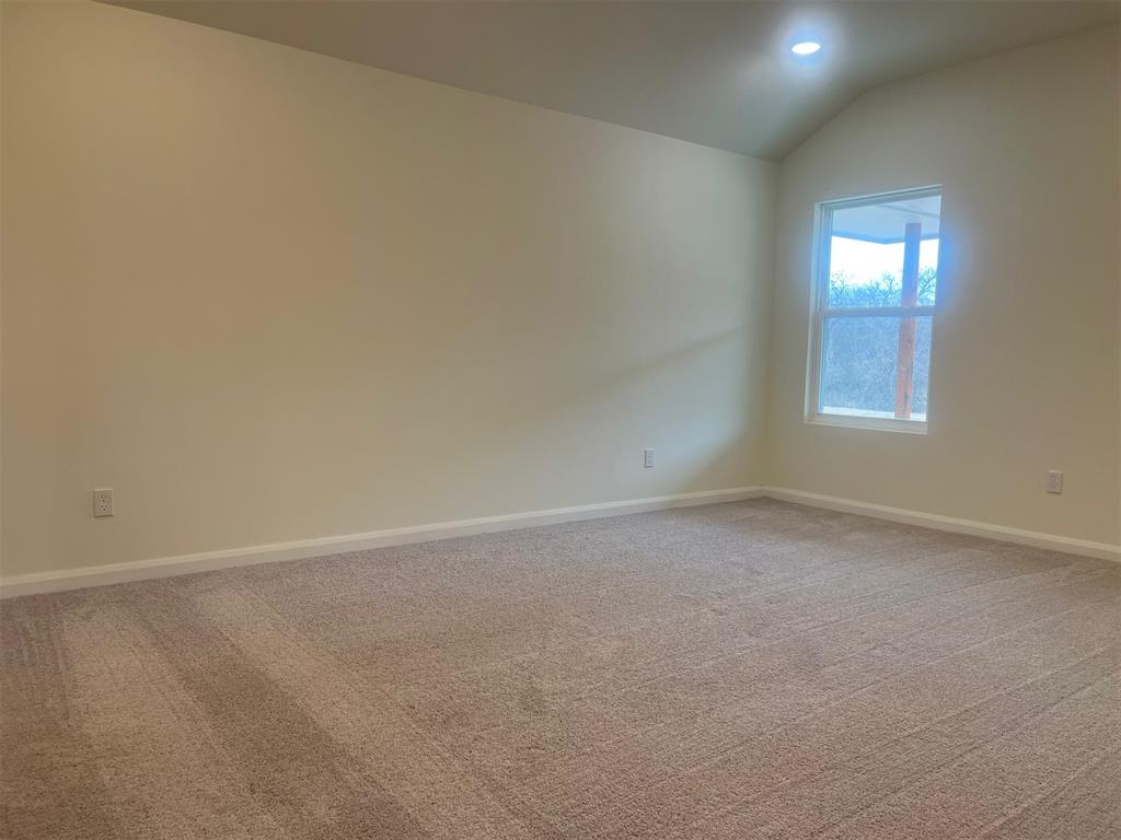 2033 Brush Creek Way Property Photo 7