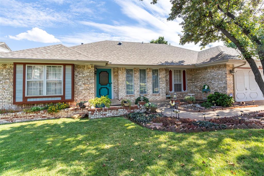 912 Carfax Road Property Photo 1