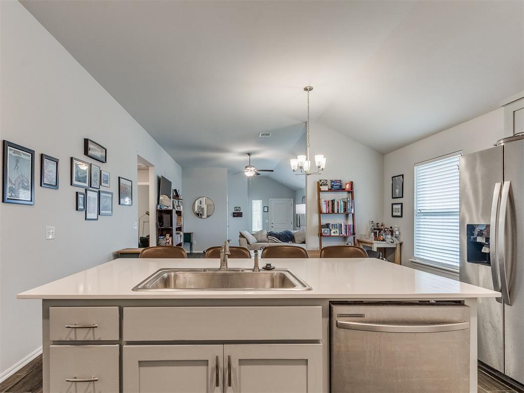 3700 Central Park Drive Property Photo 6