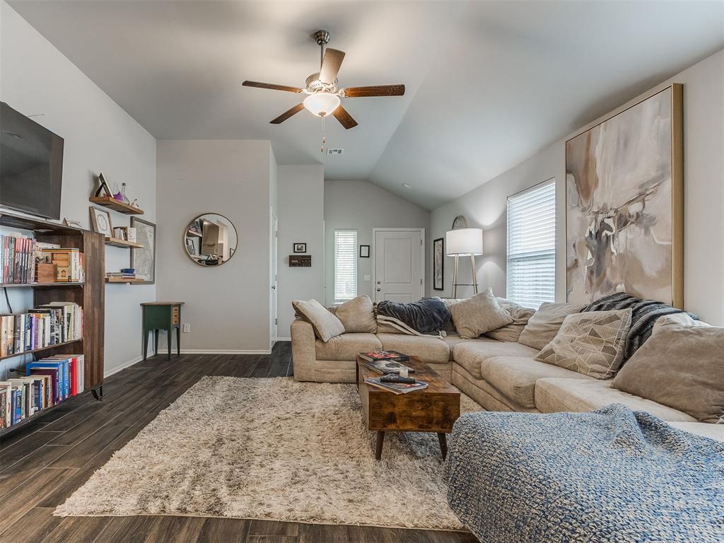 3700 Central Park Drive Property Photo 17