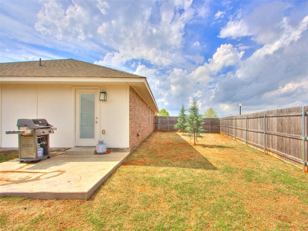 3700 Central Park Drive Property Photo 38
