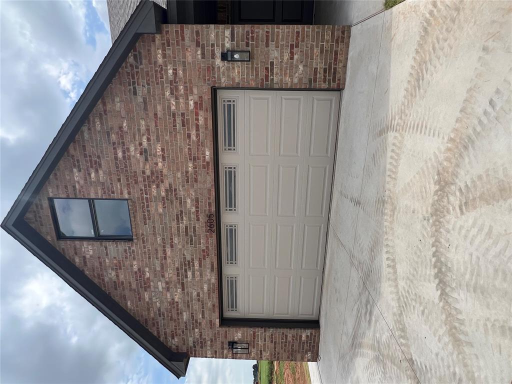 2605 Landrun Property Photo 4