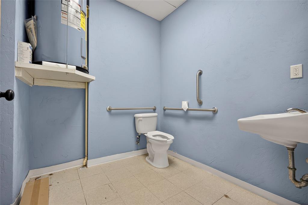 480 Nw 24th Avenue 116 Property Photo 8