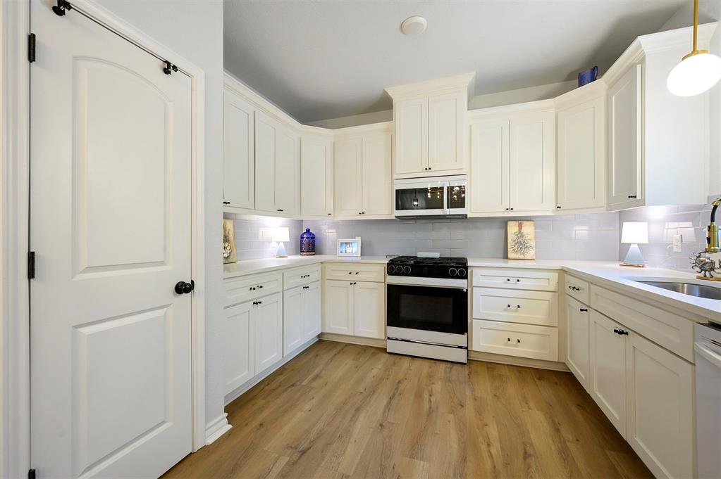 8 Tigerfish Loop Property Photo 13