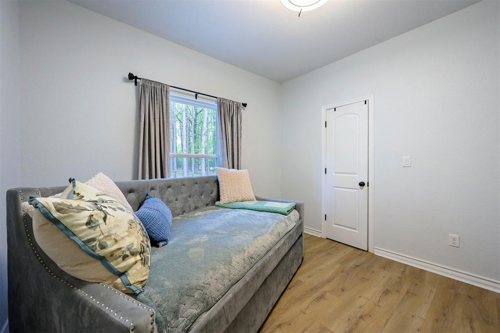 8 Tigerfish Loop Property Photo 32