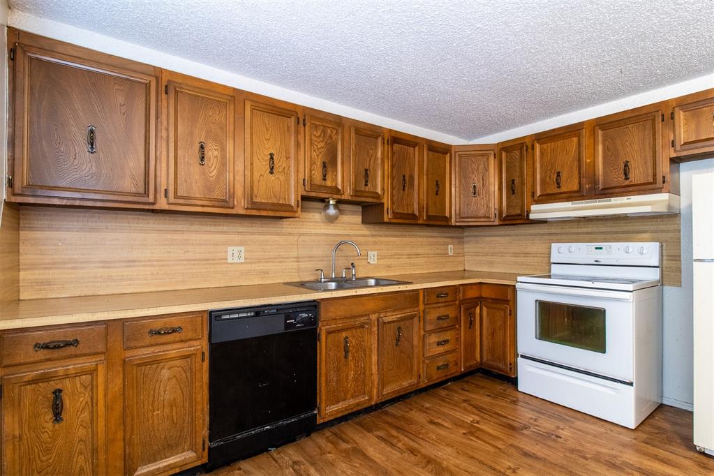 2141 Sw 48th Street Property Photo 4