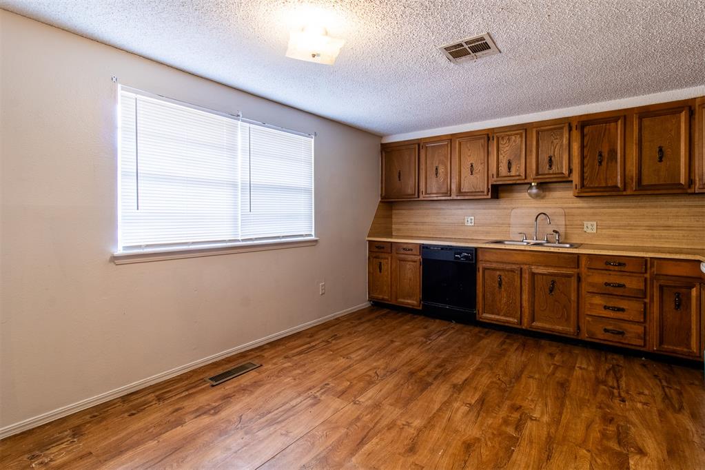 2141 Sw 48th Street Property Photo 18