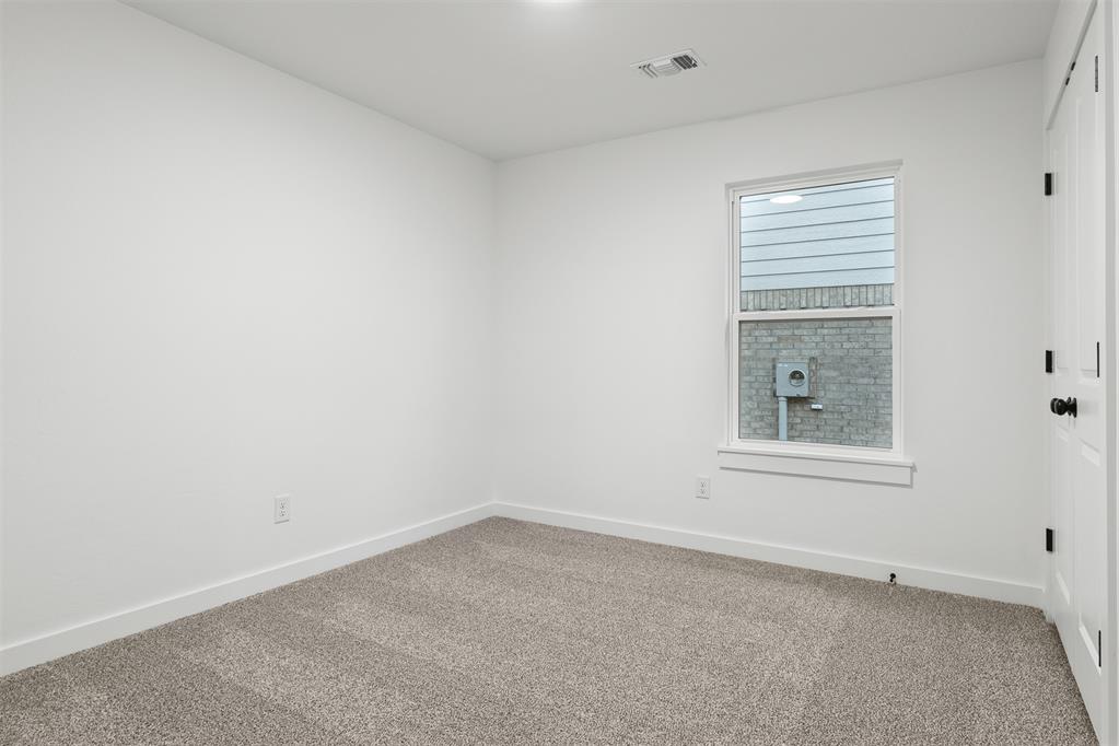 4009 Nw 176th Street Property Photo 17