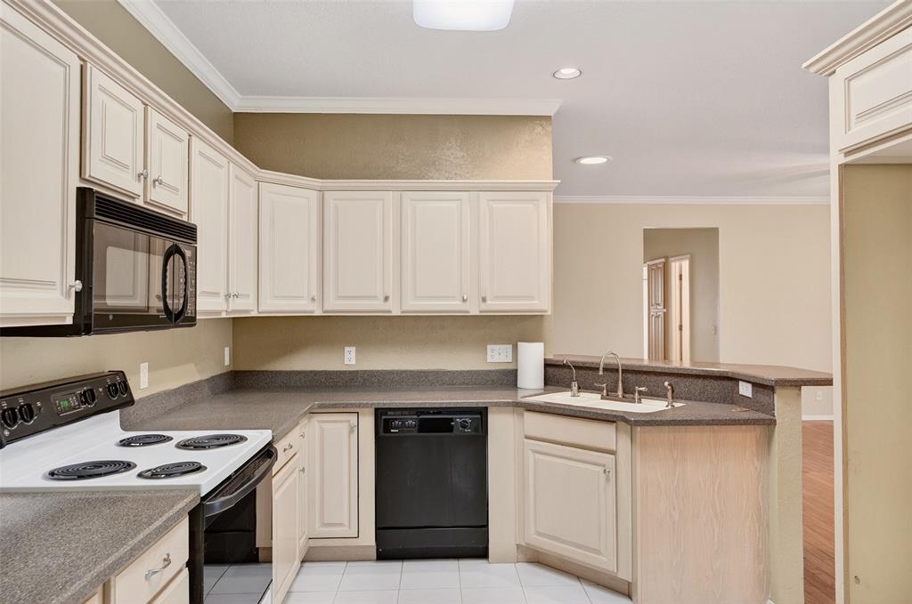 2016 Nw 160th Place Property Photo 11