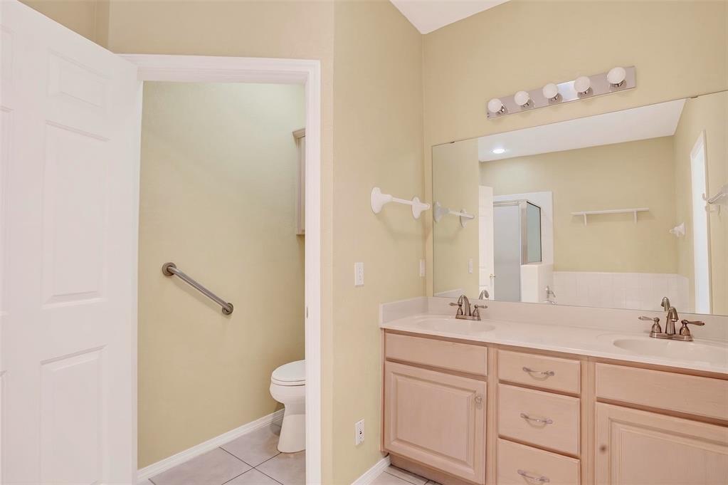 2016 Nw 160th Place Property Photo 24