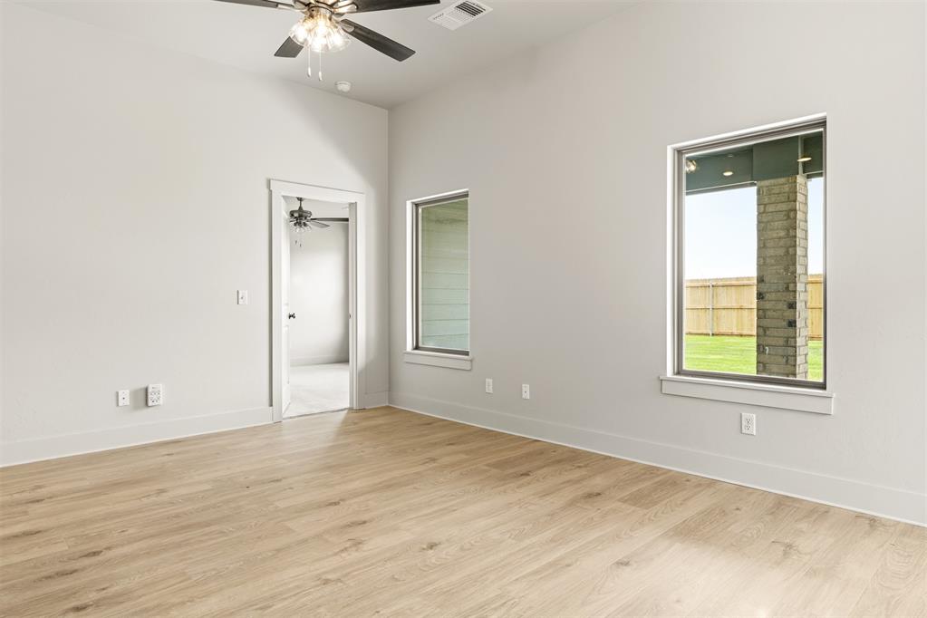 16001 Switchgrass Place Property Photo 18