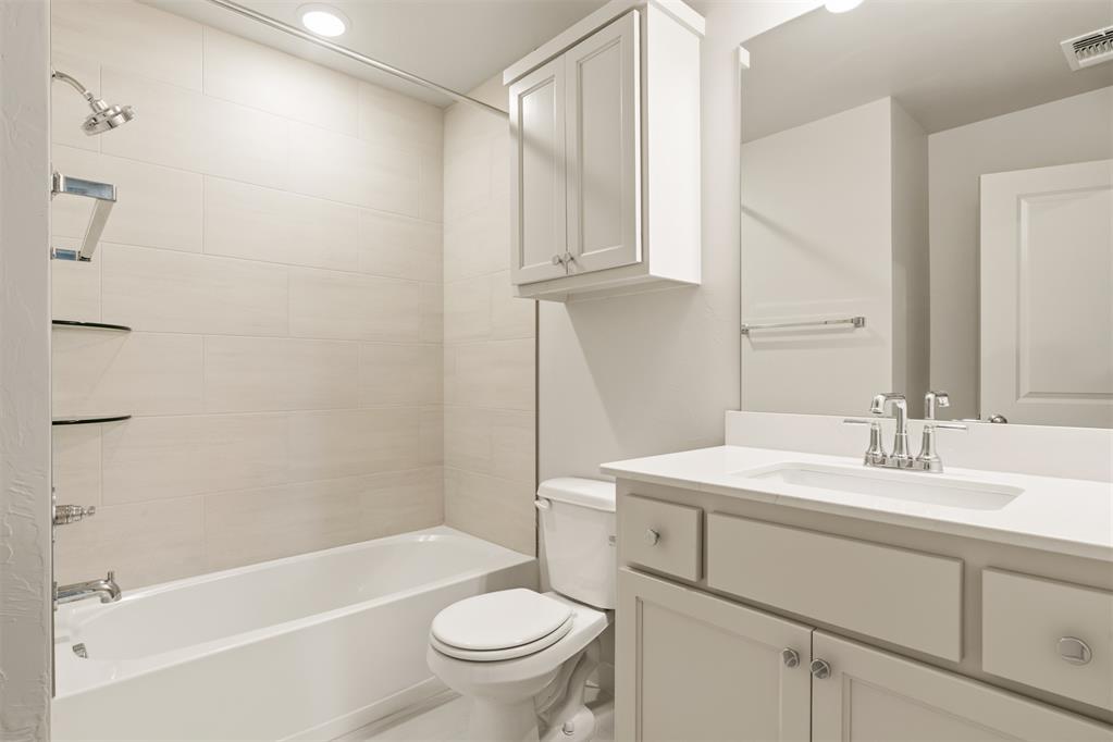 16001 Switchgrass Place Property Photo 23